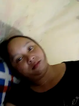 Snapshot of -Kitty-92 chatting on October 2025 10:09:02 PM -Kitty-92 online show from October 2025 10:09:02 PM