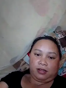 Snapshot of -Kitty-92 chatting on October 2025 02:35:02 PM -Kitty-92 online show from October 2025 02:35:02 PM