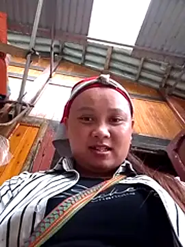 Snapshot of -Kitty-92 chatting on October 2025 05:22:01 AM -Kitty-92 online show from October 2025 05:22:01 AM