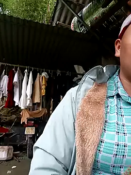 Snapshot of -Kitty-92 chatting on November 2025 03:52:02 AM -Kitty-92 online show from November 2025 03:52:02 AM