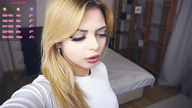 Snapshot of LenitaTumblin chatting on November 2025 07:45:02 PM LenitaTumblin online show from November 2025 07:45:02 PM