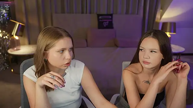 Snapshot of Tiana_Princesss chatting on October 2025 03:35:02 PM Tiana Princesss online show from October 2025 03:35:02 PM