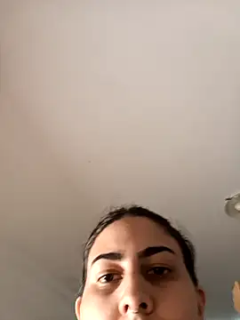 Snapshot of ApenasLys chatting on October 2025 06:35:02 PM ApenasLys online show from October 2025 06:35:02 PM