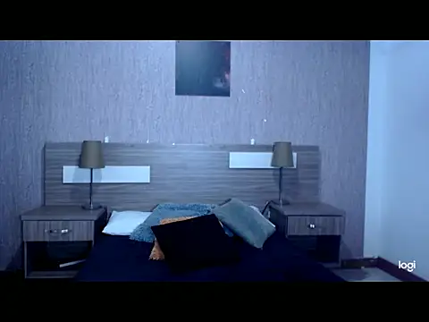 Snapshot of eriikjoness chatting on September 2025 01:25:02 PM eriikjoness online show from September 2025 01:25:02 PM