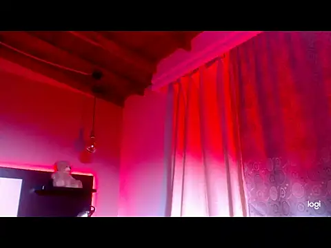 Snapshot of eriikjoness chatting on October 2025 06:12:01 AM eriikjoness online show from October 2025 06:12:01 AM