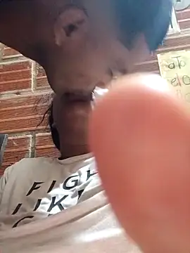 nini-will online show from October 2025 10:01:01 AM