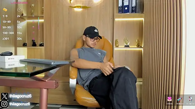 Tthiago cruz online show from September 2025 09:04:02 PM