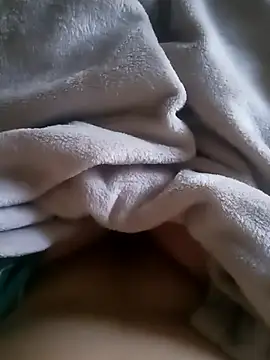 Snapshot of NiceBadgera chatting on September 2025 09:32:01 AM NiceBadgera online show from September 2025 09:32:01 AM