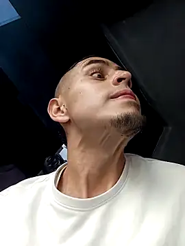 1C2AM22 online show from September 2025 09:07:02 PM