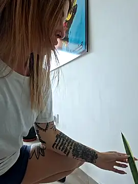 goddessfoxyla online show from October 2025 02:18:01 PM