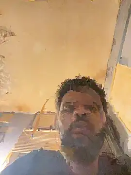 MRFreakBoi online show from October 2025 05:28:02 AM