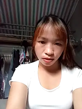 mary-02 online show from September 2025 10:48:02 AM