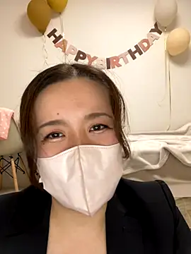 NATSUMI00 online show from October 2025 11:53:01 AM