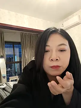 smgirls online show from October 2025 10:45:01 AM