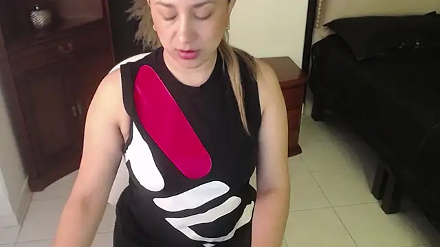 sheryl jones online show from October 2025 12:16:02 PM