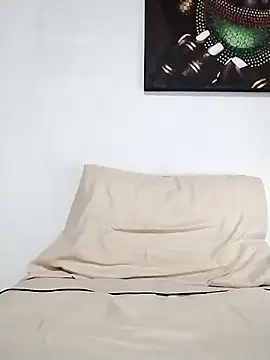 Snapshot of latinblack16 chatting on October 2025 03:40:01 AM latinblack16 online show from October 2025 03:40:01 AM