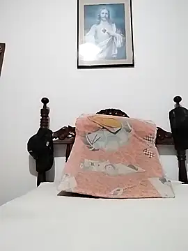 Snapshot of latinblack16 chatting on November 2025 04:39:02 AM latinblack16 online show from November 2025 04:39:02 AM