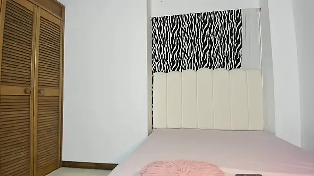 cataleya villalobos online show from October 2025 12:20:02 AM