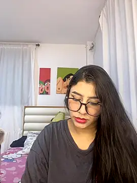 Sweet and Rous0 online show from October 2025 03:45:01 AM