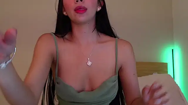 Snapshot of Min_junn chatting on September 2025 01:49:02 AM Min junn online show from September 2025 01:49:02 AM