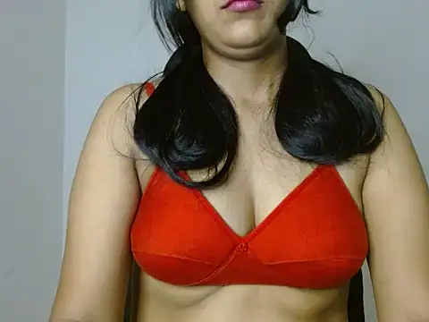 priya 022 online show from October 2025 03:09:02 PM