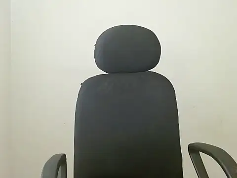 priya 022 online show from October 2025 04:59:02 AM