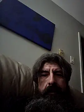 Snapshot of DaddyBadTouches chatting on September 2025 04:11:02 AM DaddyBadTouches online show from September 2025 04:11:02 AM