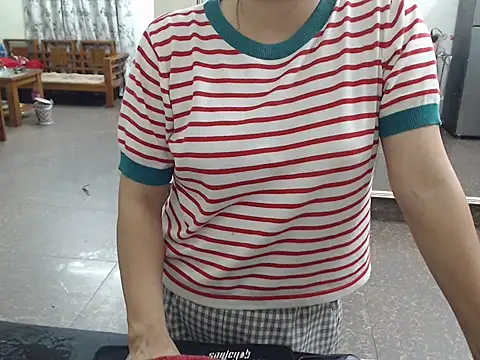 Ami 8x online show from November 2025 01:33:01 PM