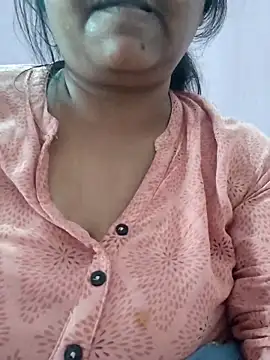 Snapshot of bitch-horny chatting on November 2025 10:06:02 AM bitch-horny online show from November 2025 10:06:02 AM