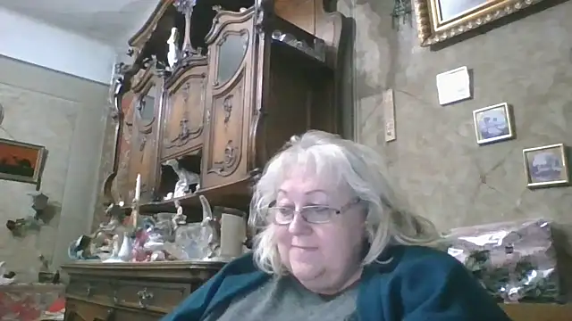 Snapshot of Lala-Love56 chatting on September 2025 04:34:02 PM Lala-Love56 online show from September 2025 04:34:02 PM