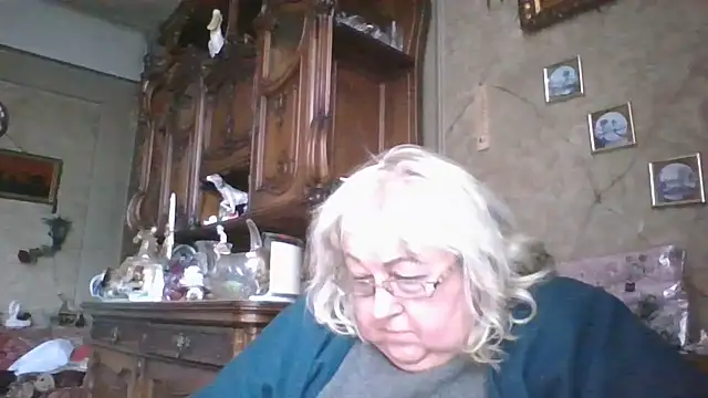 Snapshot of Lala-Love56 chatting on October 2025 11:52:02 AM Lala-Love56 online show from October 2025 11:52:02 AM