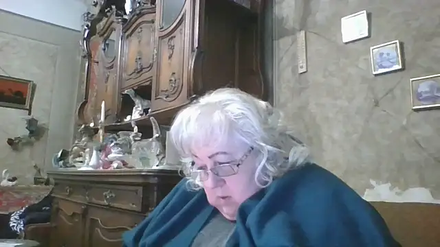 Snapshot of Lala-Love56 chatting on October 2025 05:00:01 PM Lala-Love56 online show from October 2025 05:00:01 PM