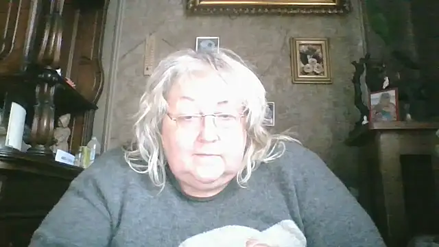 Snapshot of Lala-Love56 chatting on November 2025 12:05:02 PM Lala-Love56 online show from November 2025 12:05:02 PM