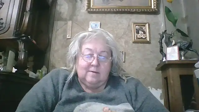 Snapshot of Lala-Love56 chatting on November 2025 11:04:02 PM Lala-Love56 online show from November 2025 11:04:02 PM