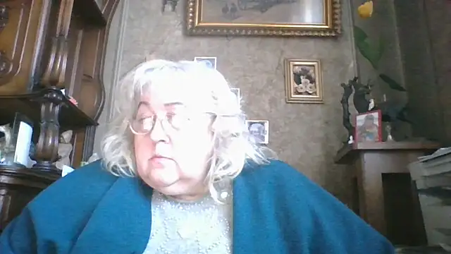 Snapshot of Lala-Love56 chatting on November 2025 08:35:01 AM Lala-Love56 online show from November 2025 08:35:01 AM