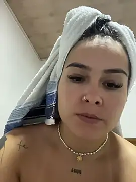 amberbakee online show from November 2025 01:55:01 PM