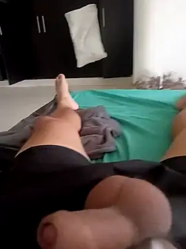 Snapshot of alejos81 chatting on October 2025 08:42:01 PM alejos81 online show from October 2025 08:42:01 PM