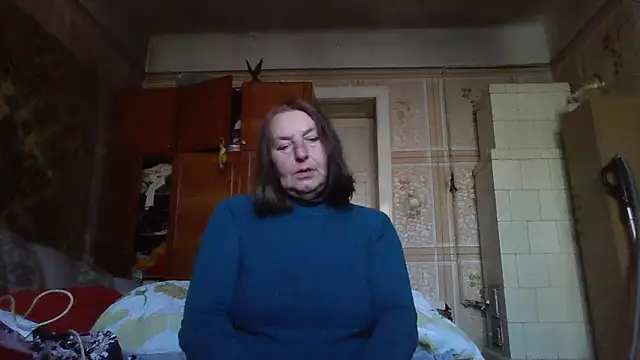 Snapshot of AnnaLive570 chatting on October 2025 11:00:02 AM AnnaLive570 online show from October 2025 11:00:02 AM