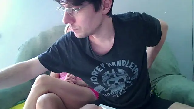 Snapshot of Eric_Basilio chatting on September 2025 11:47:01 AM Eric Basilio online show from September 2025 11:47:01 AM