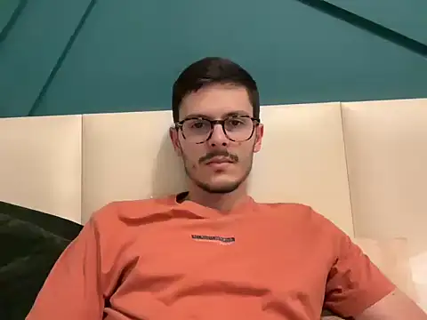 gabemodel online show from September 2025 11:38:01 PM