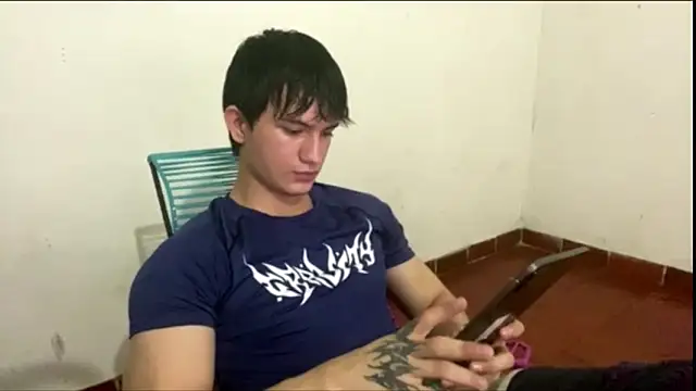 ErickWalton online show from September 2025 05:20:01 AM