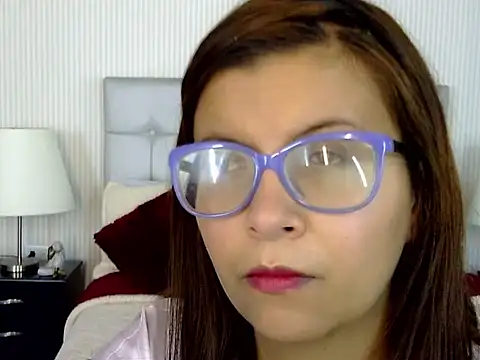 Amber Rouge  online show from October 2025 12:27:01 PM