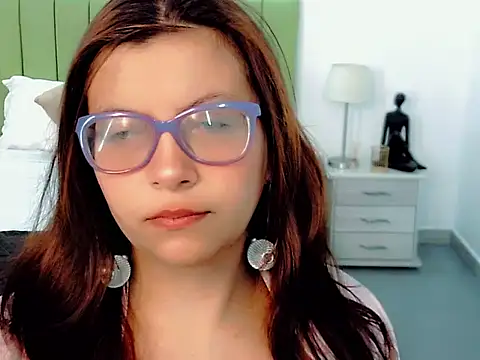 Amber Rouge  online show from November 2025 12:06:02 PM