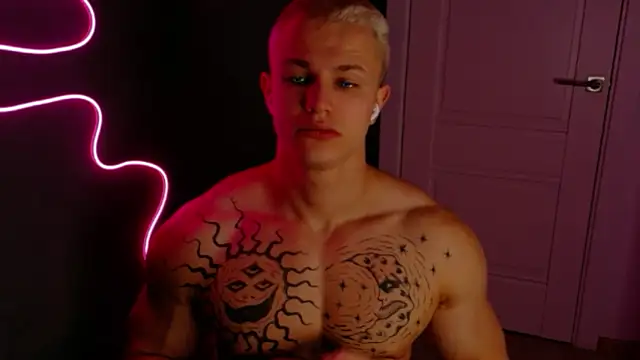 James  Noah online show from October 2025 07:25:02 PM