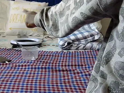 Snapshot of Playroom_queen chatting on October 2025 09:12:01 AM Playroom queen online show from October 2025 09:12:01 AM