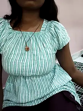 Latika Verma online show from September 2025 06:13:01 AM