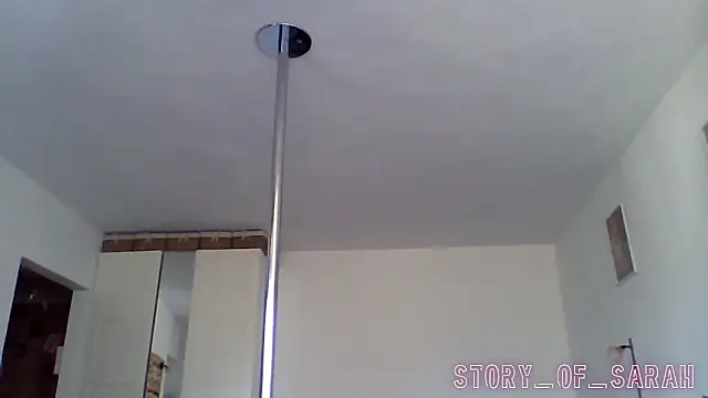 Snapshot of story_of_sarah chatting on November 2025 10:04:02 AM story of sarah online show from November 2025 10:04:02 AM