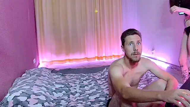 Snapshot of AsahyKourr chatting on October 2025 12:47:01 PM AsahyKourr online show from October 2025 12:47:01 PM