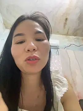 Snapshot of xiaonan- chatting on November 2025 02:28:01 PM xiaonan- online show from November 2025 02:28:01 PM