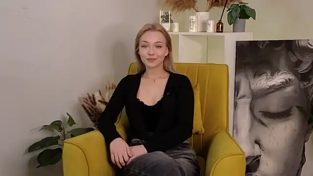 KylieBursik online show from September 2025 08:36:02 AM